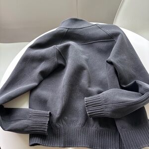 Lululemon bomber jacket - Size S